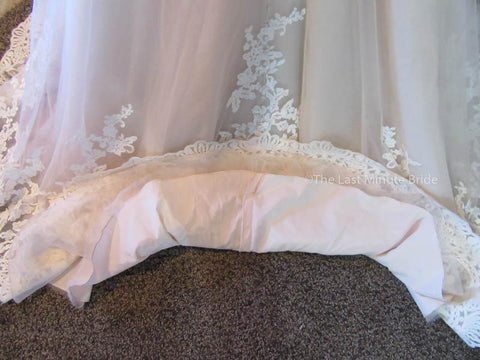 Allure Bridals 2701