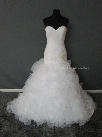 100% Authentic Allure 8915 Wedding Dress 