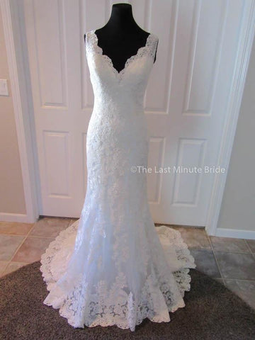 100% Authentic Allure Romance 2956 wedding dress from The Last Minute Bride.