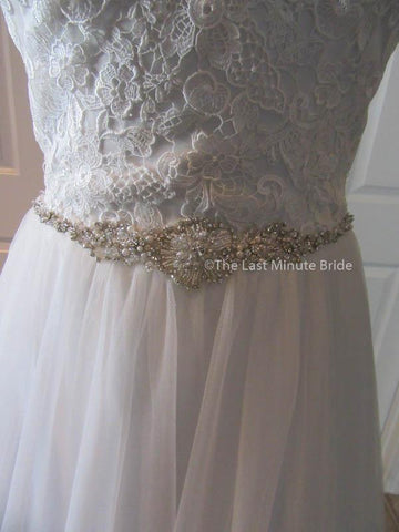Allure Bridals 9205 size 16