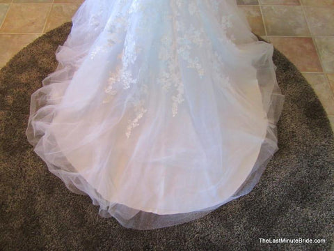 Allure Bridals 2807