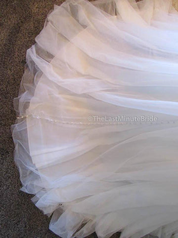 Allure Bridals 9301