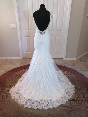  Floor Length Wedding Dress