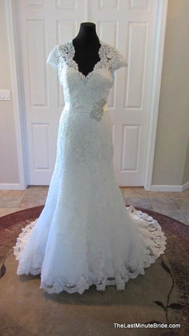 100% Authentic Allure 9064 Wedding Dress 