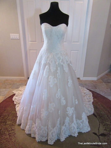 100% Authentic Allure Bridal Style 9121 Wedding Dress