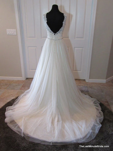 Allure Bridals 9205 size 12 sold out