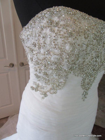 Strapless (Slight Curve) Wedding Dress