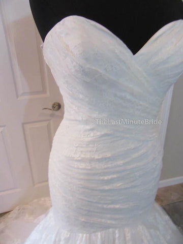 Allure Bridals 9251 size 14