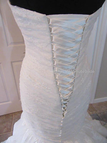 Allure Bridals 9251 size 14