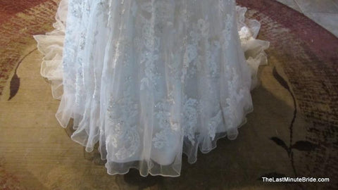 Allure Bridals Couture C182