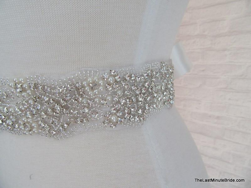 Rhinestone & Pearl Beaded Belt Style: Melbourne - The Last Minute Bride Rhinestone & Pearl Beaded Belt Style: Melbourne - The Last Minute Bride