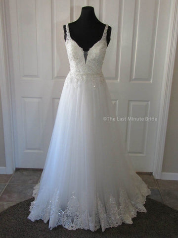 Made to Order 100% Authentic Holly by Last Minute Bride Wedding Dress