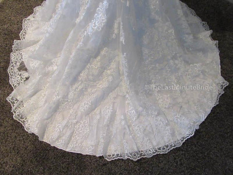 Jacquelin Exclusive Heather 19034 size 4 all Ivory