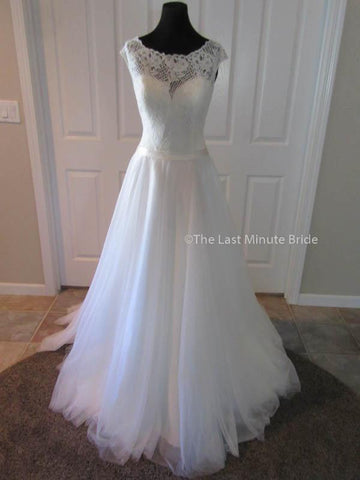 100% Authentic Madison James MJ101 wedding dress from The Last Minute Bride.