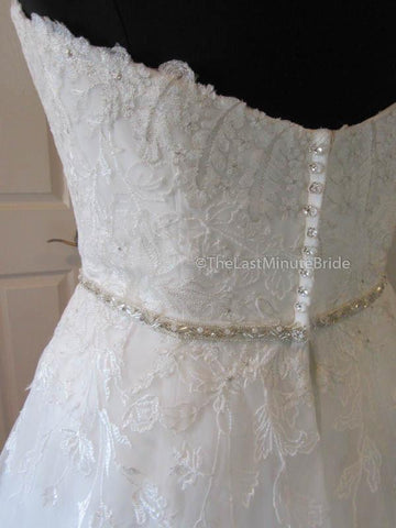  47.5 Hips Wedding Dress