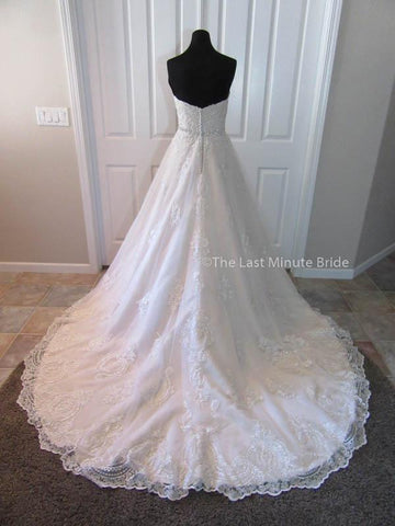  35.0 Waist Wedding Dress