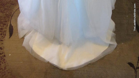 Sweetheart (Strapless) Neckline Bridal Gown