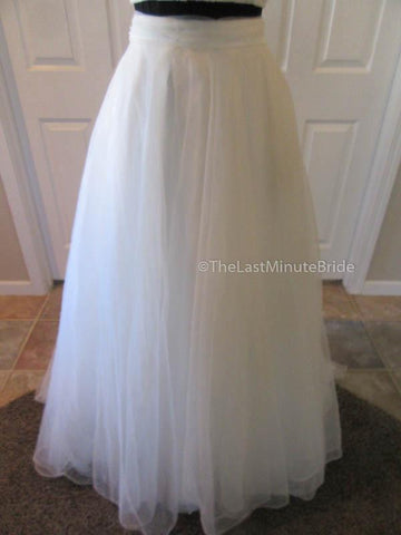 44.5 Hips Wedding Dress