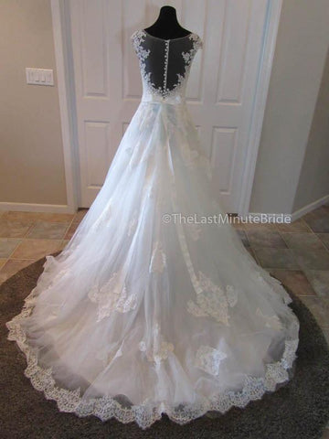 Sweetheart (Not Strapless)  Wedding Dress