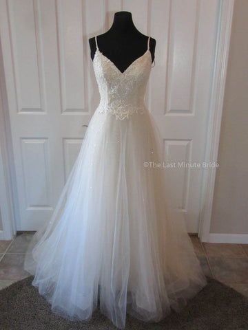 100% Authentic Renee from The Last Minute Bride Wedding Dress