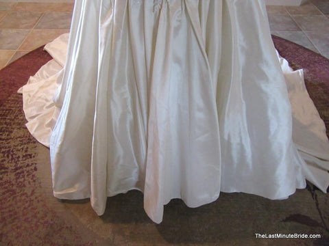 Color Ivory Bridal Gown