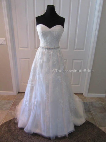 Sweetheart (Strapless) Wedding Dress