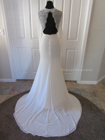 38.5 Hips Wedding Dress