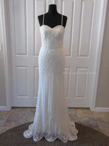 Gatsby by The Last Minute Bride (Made to Order - All Ivory) Gatsby by The Last Minute Bride (Made to Order - All Ivory)