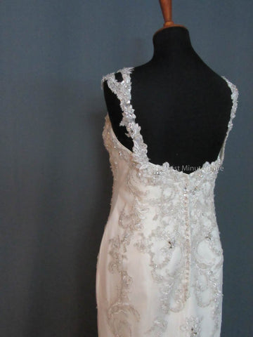 Straps sleeve Style Wedding Dress