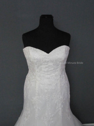 39.0 Waist Wedding Dress