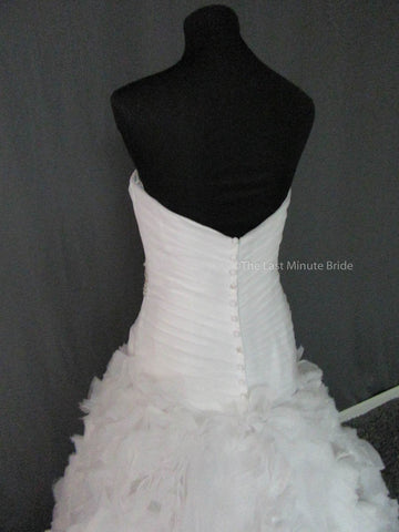 Allure Bridals 8950