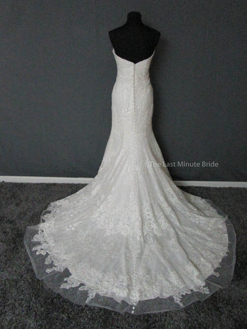 Allure Bridals 9350 Size 2