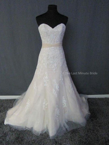 100% Authentic Bonny 1507 Wedding Dress 