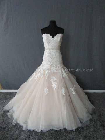100% Authentic Mori Lee 8101 Wedding Dress 