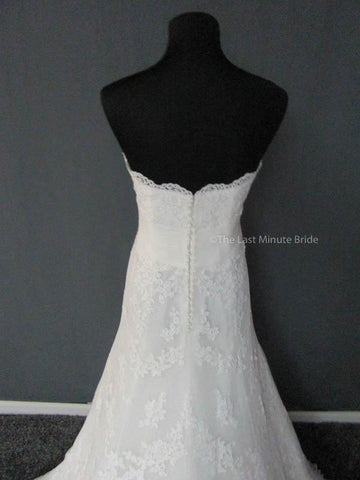 Mid Back Style Wedding Dress