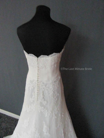 41.0 Hips Wedding Dress